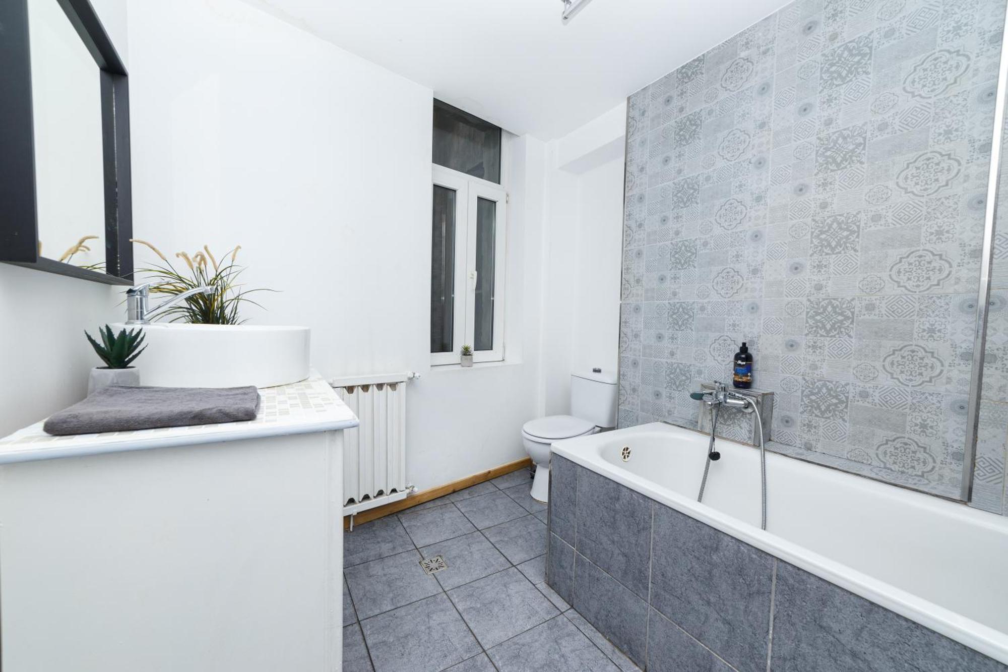 Color Apartments Street Blanari 12 Букурещ Екстериор снимка